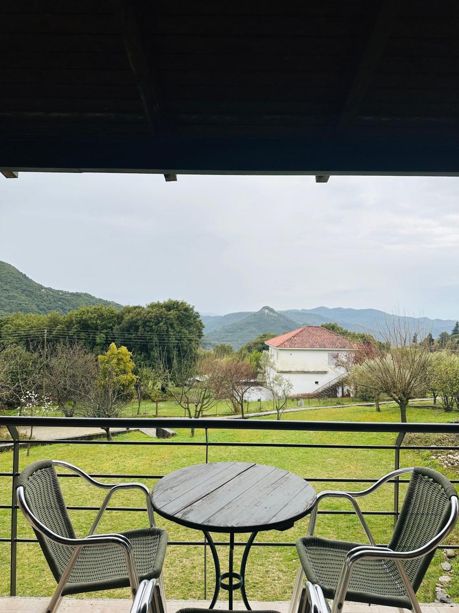 Panthoron Tzoumerka Vourgareli Exteriér fotografie